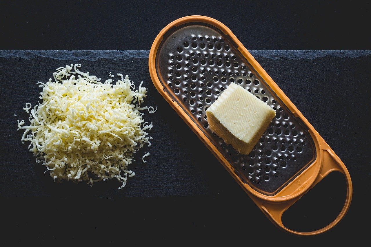 entdecken sie die köstliche kombination aus wurst und käse! genießen sie die vielfalt traditioneller deutscher wurstsorten, gepaart mit feinem käse für ein unvergleichliches geschmackserlebnis.