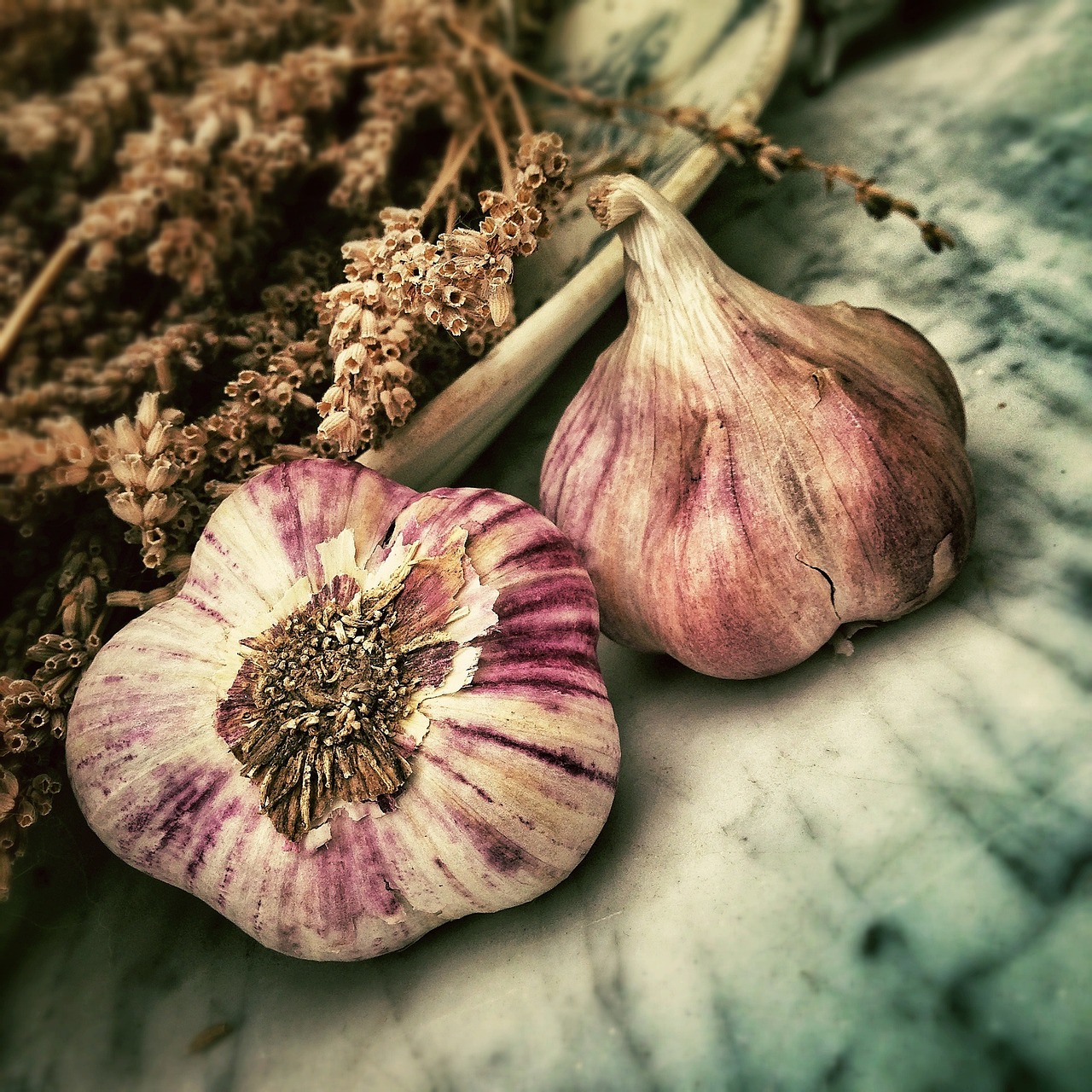 entdecken sie die faszinierende welt der gewürze! erfahren sie mehr über verschiedene gewürzarten, ihre herkunft und wie sie ihre gerichte verfeinern können. lassen sie sich von köstlichen rezepten und nützlichen tipps inspirieren.